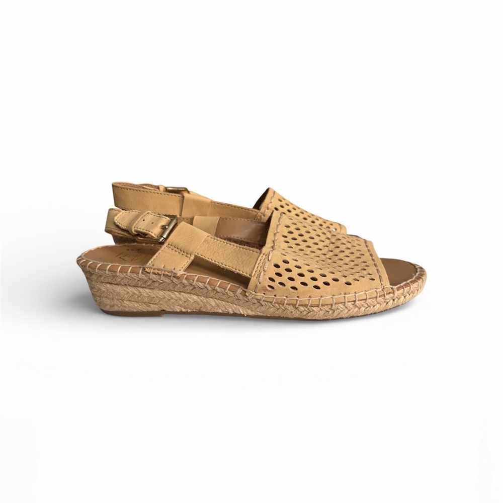Franco Sarto Tan leather Espadrille Wedges in size 9.5